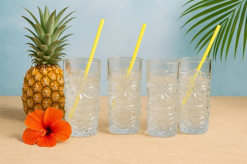 Stück tiki cocktail - cocktail, gläser
